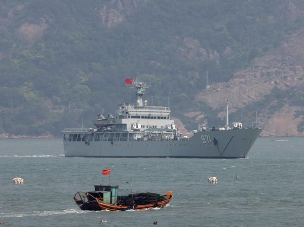 Ngeri! Taiwan Dikepung 42 Jet Tempur-8 Kapal Perang China