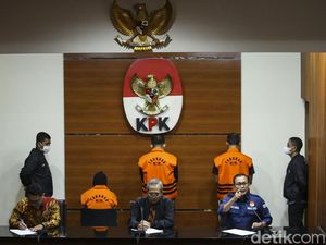 7 Fakta Kasus Korupsi Jerat Bupati Meranti Jadi Tersangka 7 Fakta Kasus Korupsi Jerat Bupati Meranti Jadi Tersangka