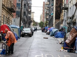 Wacana Tur Kemelaratan di San Francisco, Tiket Rp 400 Ribuan