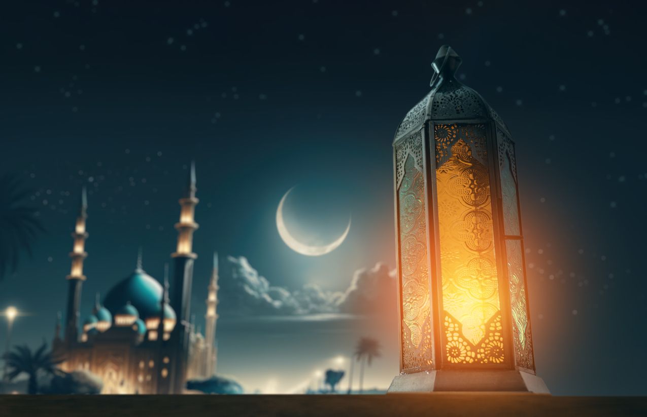 Ilustrasi malam lailatul qadar yang terdapat pada 10 malam terakhir Ramadan.