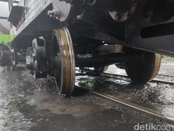 KA BBM Anjlok di Sidoarjo Ganggu 4 Jadwal Kereta Lainnya