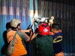 Penghuni Ruko Probolinggo Lolos dari Kebakaran Usai Loncat ke Atap Sebelah