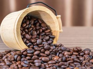 Mengenal Barrel Aged Coffee, Biji Kopi yang Disimpan Lama Dalam Tong Mengenal Barrel Aged Coffee, Biji Kopi yang Disimpan Lama Dalam Tong