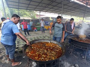 Sedap Berempah Kuah Beulangong, Hidangan Khas Aceh Saat Maulid Nabi Sedap Berempah Kuah Beulangong, Hidangan Khas Aceh Saat Maulid Nabi