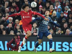 Trent Alexander-Arnold, Kamu tuh Bek Kanan Bukan sih?