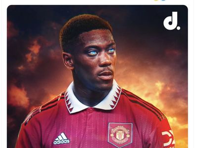 MU Pecundangi Everton, Martial Dipuji Netizen