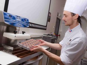 Seru! Bisa Belajar hingga Cicipi Cokelat di Musee du Chocolat Paris Seru! Bisa Belajar hingga Cicipi Cokelat di Musee du Chocolat Paris