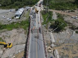 Penanganan Jembatan Amblas di Jalur Mudik Kota Palu-Donggala