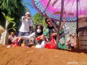 Keluarga Korban Minta Mbah Slamet Serial Killer Dihukum Mati! Keluarga Korban Minta Mbah Slamet Serial Killer Dihukum Mati!