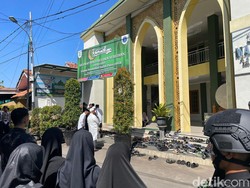 Mahfud Md hingga Airlangga Melayat Jenazah Istri Wakapolri