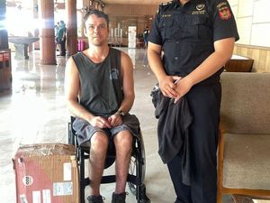 Respons Kemenkes soal Viral Kateter WNA di Bali Ditahan Bea Cukai