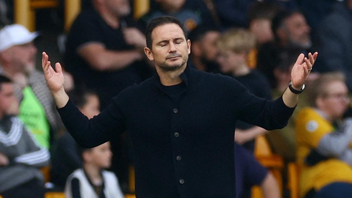 Frank Lampard kalah dalam laga comebacknya melatih Chelsea. (Foto: Action Images via Reuters/PAUL CHILDS)