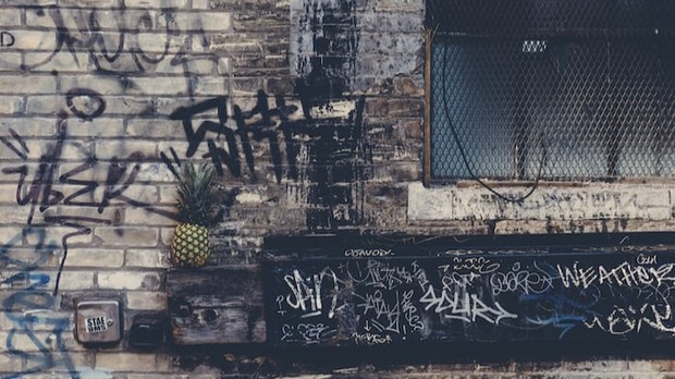 Perempuan Afganistan ini lakukan vandalisme untuk memprotes larangan masuk universitas/