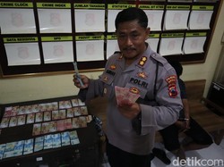 Beli Sale Pisang Pakai Uang Palsu, Pria Banyumas Ditangkap Massa