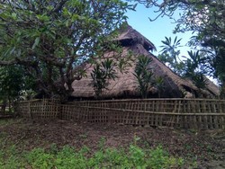 Masjid Kuno Gumantar: Sejarah, Lokasi, dan Keunikannya