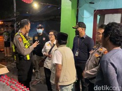Polisi Sita 30 Botol Miras Oplosan dari Toko di Surabaya: Bisnis Keluarga