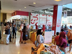 Warga Blitar Mulai Ramai Datangi Pusat Perbelanjaan, Omzet Retailer Naik 40%