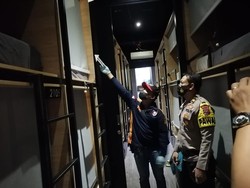 Curiga Tak Juga Check Out, Tamu Hotel di Surabaya Ditemukan Tewas di Kamar
