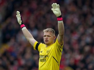 Heroik! Aksi Ramsdale Terbang Selamatkan Gawang Arsenal