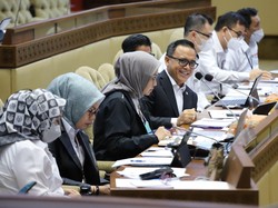 Menteri PAN-RB dan Komisi II DPR Bahas Penyelesaian Tenaga Non-ASN