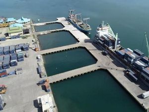 Jelang Lebaran, Pengiriman Logistik Jalur Laut Dipastikan Aman Jelang Lebaran, Pengiriman Logistik Jalur Laut Dipastikan Aman