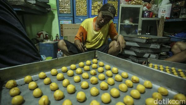 Berkah Ramadan, Produksi Kue Kering Kwitang Naik 30%