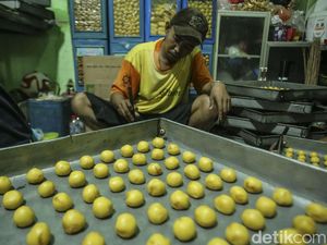 Berkah Ramadan, Produksi Kue Kering Kwitang Naik 30%