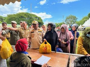 Tekan Inflasi Jelang Lebaran, Pemkab Bone Gelar Pasar Murah di 5 Kecamatan