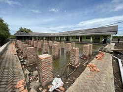 Dear Pak Jokowi, Sekolah di Bekasi Ini 12 Tahun Tak Bisa Upacara Bendera