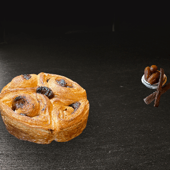 Date chocolate rolls