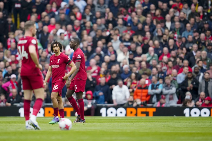 Pertandingan Liverpool vs Arsenal berlangsung di Anfield, Minggu (9/4/2023) malam. Kedua tim menyudahi pertandingan dengan skor 2-2.