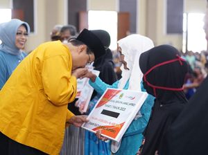Walkot Pasuruan Serahkan Bansos Tunai ke 3.084 Keluarga Penerima Manfaat Walkot Pasuruan Serahkan Bansos Tunai ke 3.084 Keluarga Penerima Manfaat