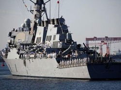 Kapal Perang AS Tembak Jatuh Drone yang Diluncurkan dari Yaman