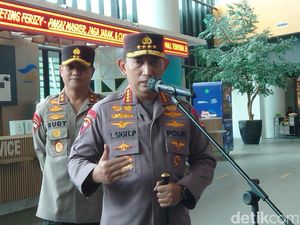 Kapolri Minta Jalur ke Pelabuhan Ciwandan Dicek Jelang Mudik Lebaran Kapolri Minta Jalur ke Pelabuhan Ciwandan Dicek Jelang Mudik Lebaran
