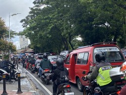 Kena Macet di Lenteng Agung Jaksel, Warga Harap Angkot Dilarang Ngetem