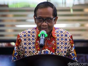 Mahfud Jelaskan soal LGBT Tak Dilarang di KUHP Baru: Bagaimana Memuatnya? Mahfud Jelaskan soal LGBT Tak Dilarang di KUHP Baru: Bagaimana Memuatnya?