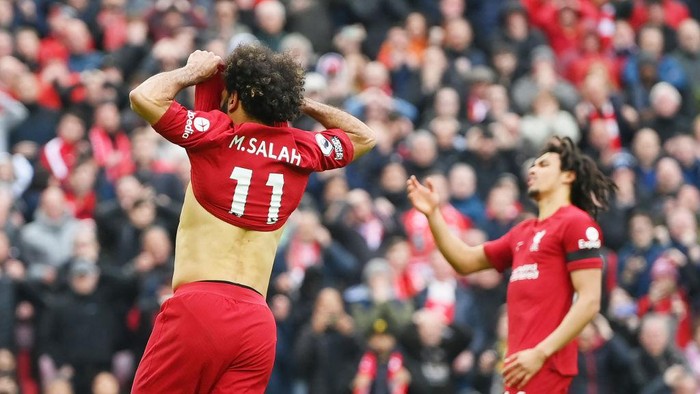 LIVERPOOL, ENGLAND - APRIL 09: Mohamed Salah of Liverpool reacts after missing a penalty kick during the Premier League match between Liverpool FC and Arsenal FC at Anfield on April 09, 2023 in Liverpool, England. (Photo by Shaun Botterill/Getty Images)