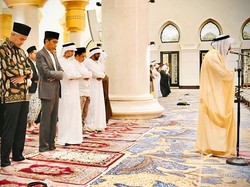 Bacaan Bilal Tarawih 20 Rakaat Lengkap dengan Witir