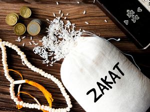 Zakat Fitrah: Pengertian, Hukum, Kadar, Niat hingga Doanya Zakat Fitrah: Pengertian, Hukum, Kadar, Niat hingga Doanya