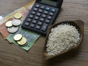 Bacaan Niat Zakat Fitrah untuk Diri Sendiri, Keluarga, dan Orang Lain Bacaan Niat Zakat Fitrah untuk Diri Sendiri, Keluarga, dan Orang Lain