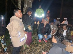 Seorang Pria Meninggal Saat Sembahyang di Pura Tuluk Biu