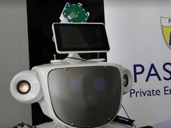 AInstein, Robot Berteknologi ChatGPT yang Bantu Guru di Kelas