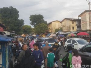 Hangat Suasana Ramadan di Sarijadi Bandung