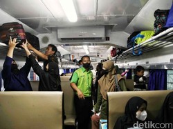 Syarat Terbaru Naik Kereta Api untuk Mudik Lebaran 2023