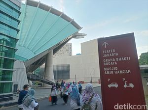 Jakarta di Mata Anak Muda: Tak Cuma Hura-hura, Wisata Religi juga Bisa