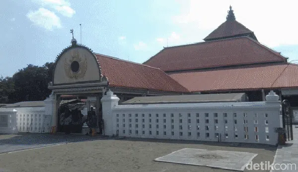 5 Masjid Peninggalan Sejarah Kerajaan Islam di Indonesia