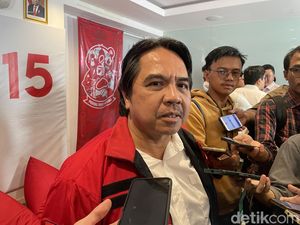 Ade Armando Bicara Restu Jokowi di Balik Bergabungnya Kaesang ke PSI Ade Armando Bicara Restu Jokowi di Balik Bergabungnya Kaesang ke PSI