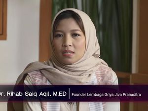 Kata Ustazah: Boleh Bersedih, Jangan Berlarut-larut