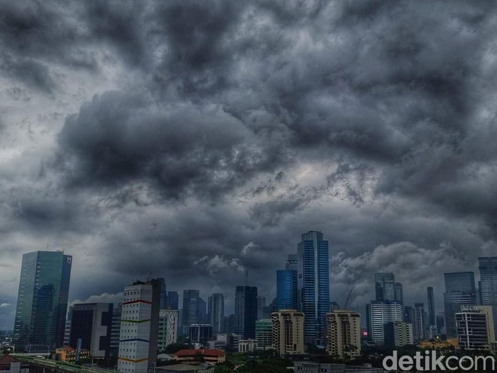 Peringatan Dini BMKG Makassar: 3 Wilayah di Sulsel Hujan Lebat Siang Ini