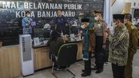 Momen Wapres Maruf Amin Tinjau Mal Pelayanan Publik di Kalsel